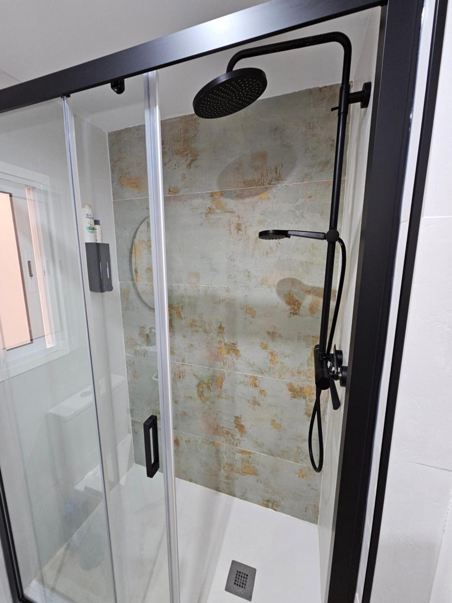 Exclusivo Apartamento Cerca De La Playa Малага Экстерьер фото