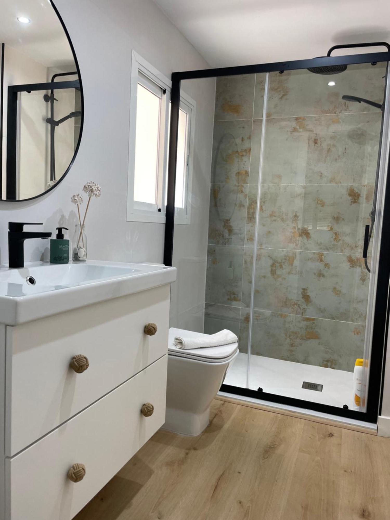 Exclusivo Apartamento Cerca De La Playa Малага Экстерьер фото